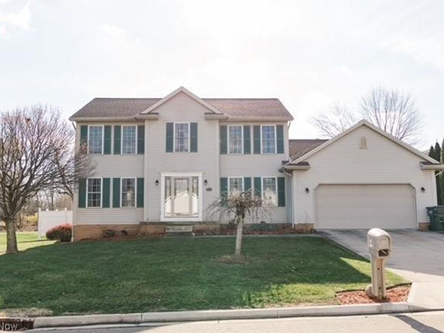 3069 W Castle Circle NW, Massillon, OH 44647 Photo 1
