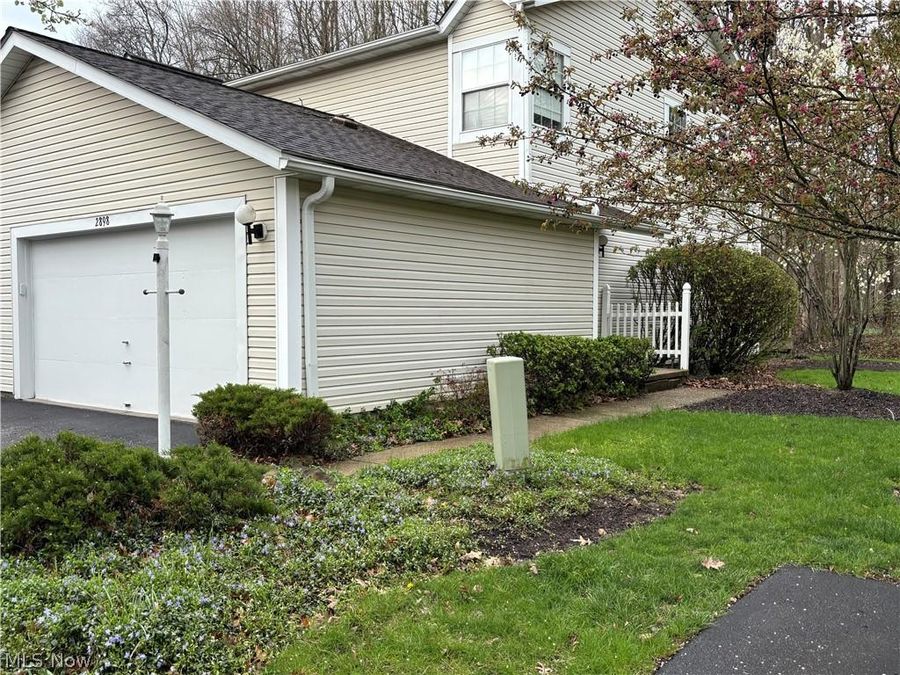 2898 Heatherwood Court , Stow, OH 44224 Photo 1