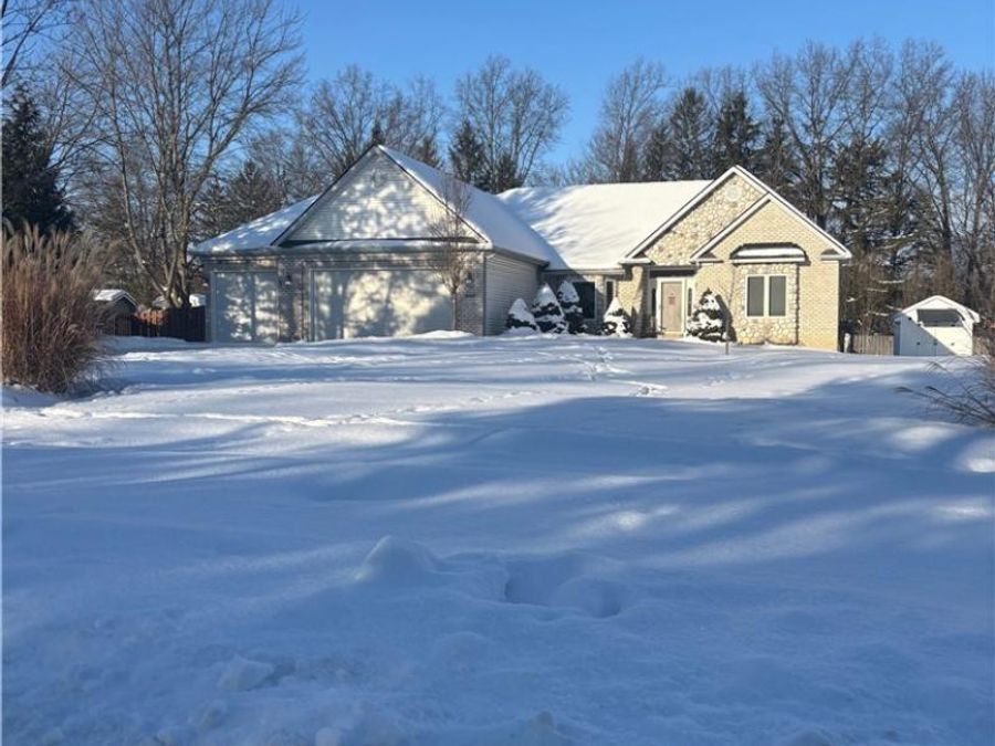 20456 Scotch Pine Way , Strongsville, OH 44149 Photo 1