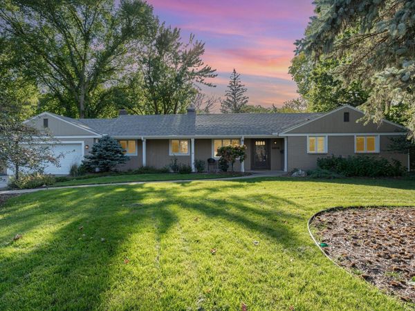 6608 W Shore Drive , Edina, MN 55435