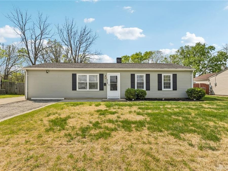 4934 Castleton Drive, Fairfield, OH 45014 Photo 1