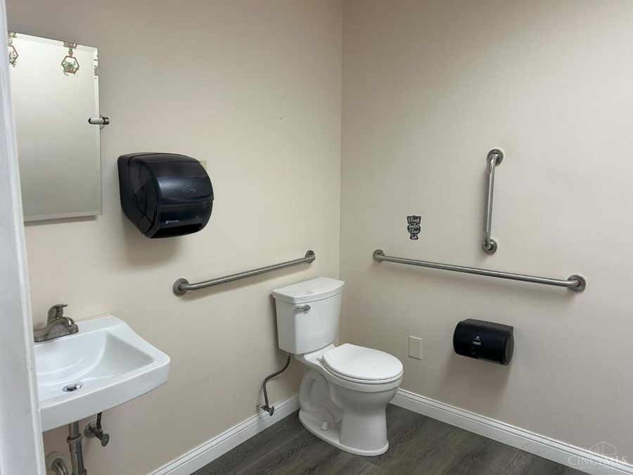 1251 Nilles Drive, Unit 20, Fairfield, OH 45014 Photo 13
