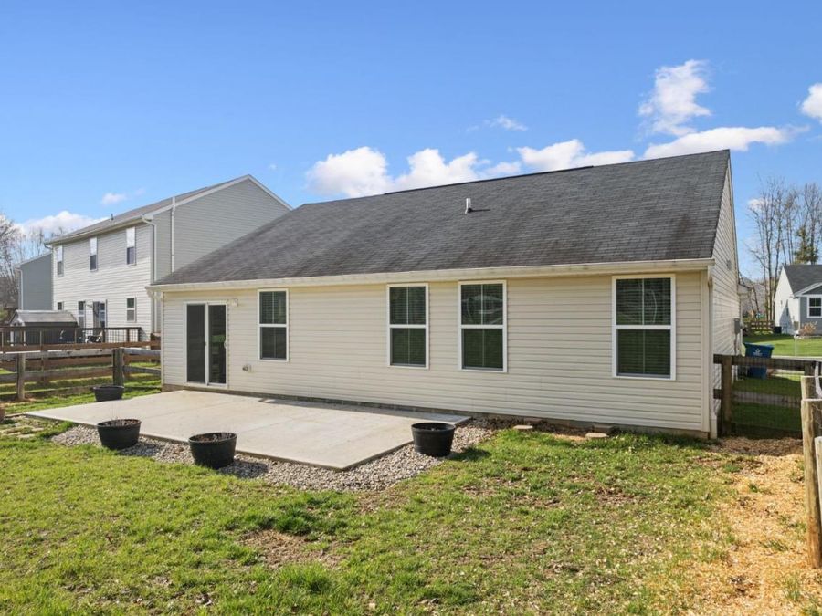 108 Wooded Ridge Drive, Amelia, OH 45102 Photo 4