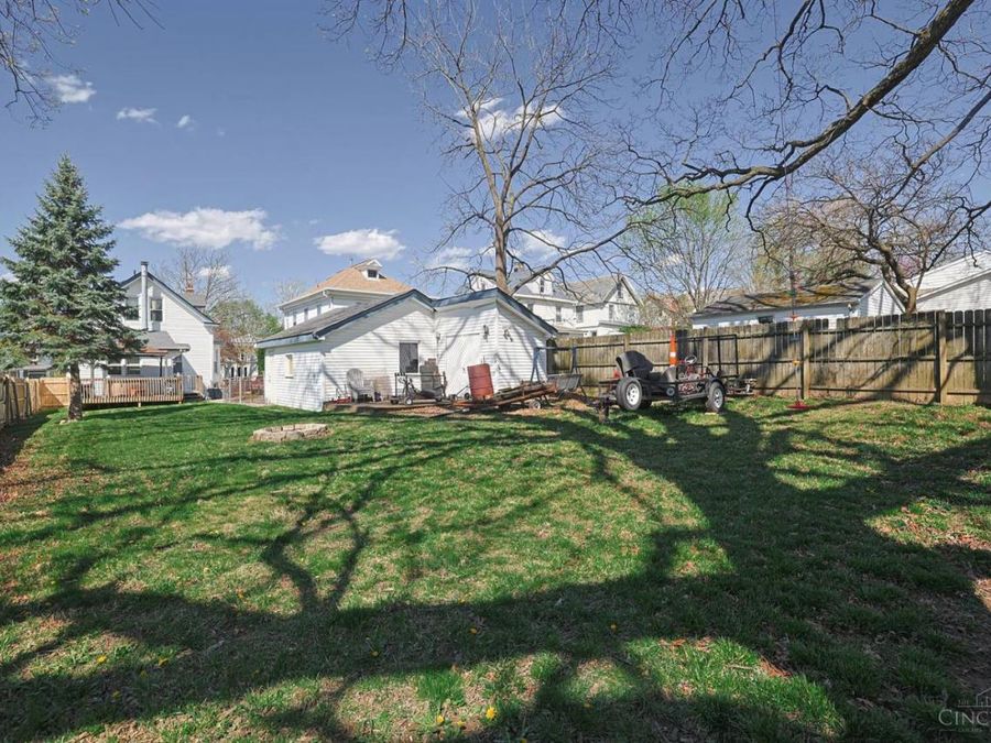 3745 Applegate Avenue, Cheviot, OH 45211 Photo 32