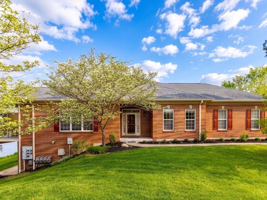 8241 Abbott Lane, Sycamore Township, OH 45249 Photo 3