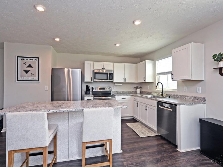 5021 Sullivans Ridge Drive, Morrow, OH 45152 Photo 8