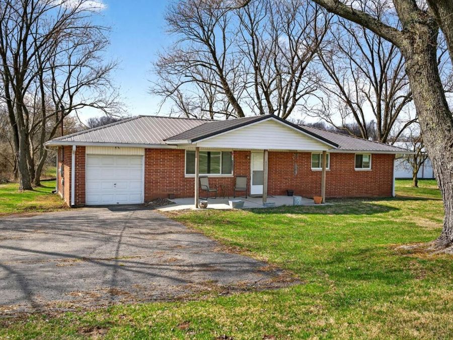 13083 S St Rt 122, Gratis Township, OH 45064 Photo 1