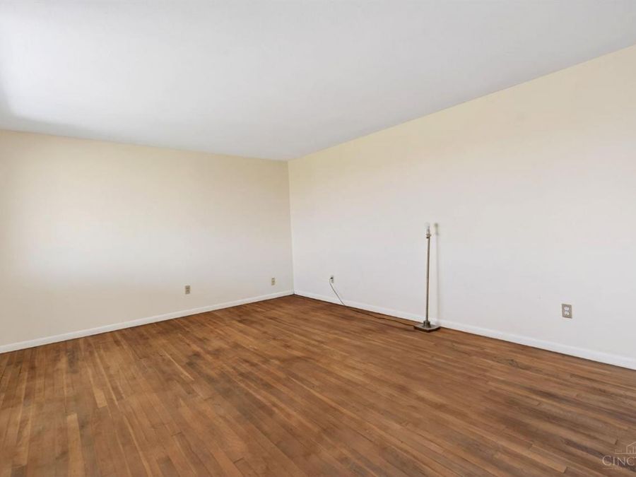 13083 S St Rt 122, Gratis Township, OH 45064 Photo 4