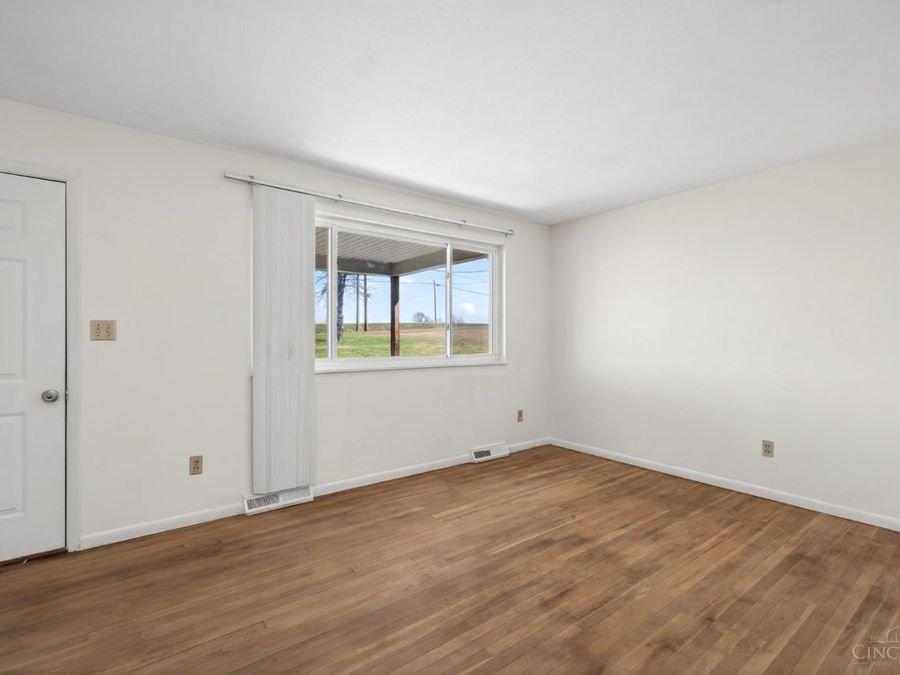 13083 S St Rt 122, Gratis Township, OH 45064 Photo 7