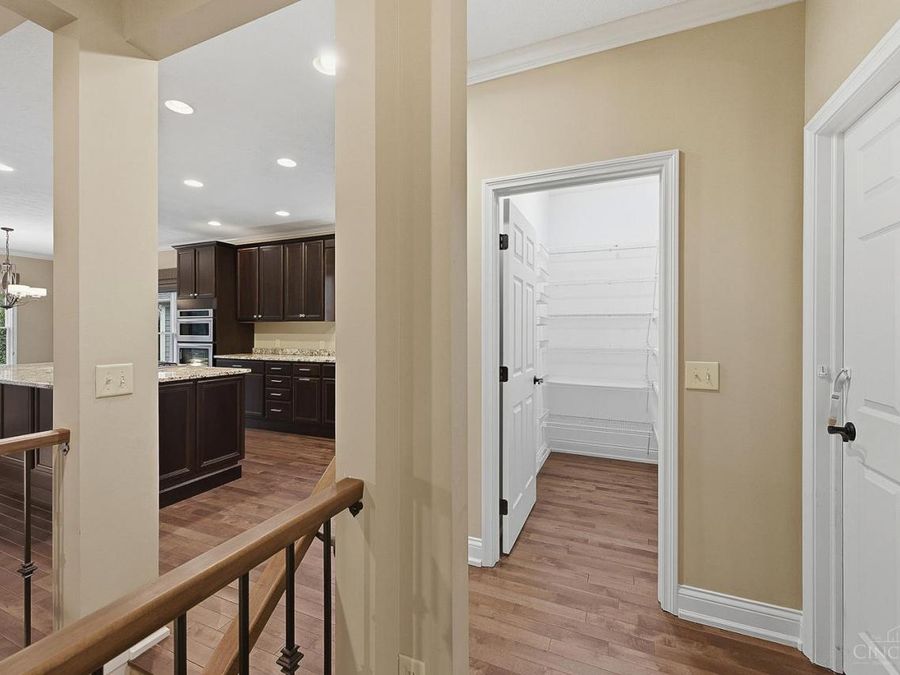 1174 Club View Drive, Centerville, OH 45458 Photo 11