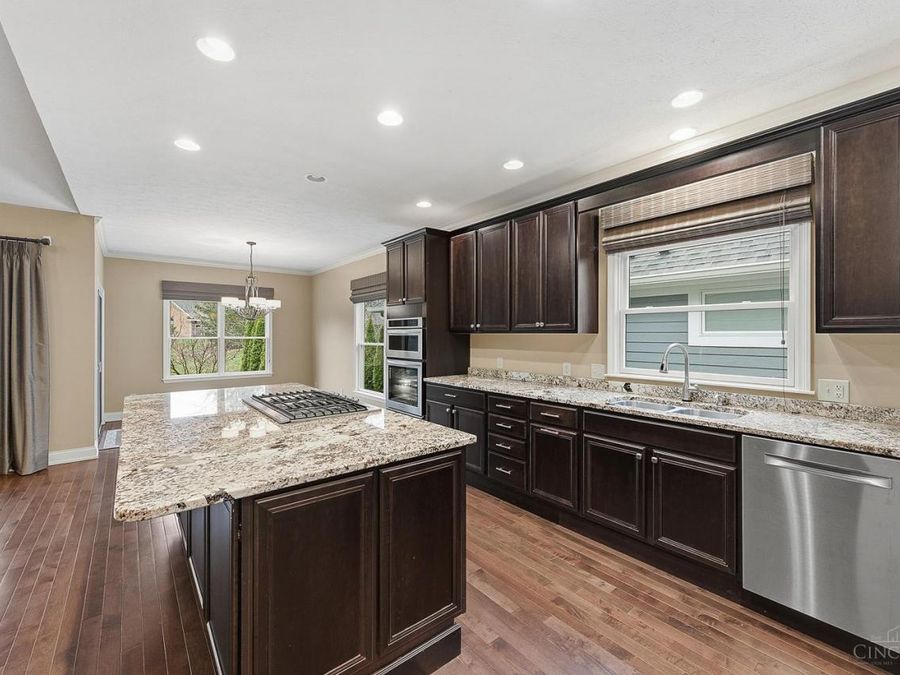 1174 Club View Drive, Centerville, OH 45458 Photo 12