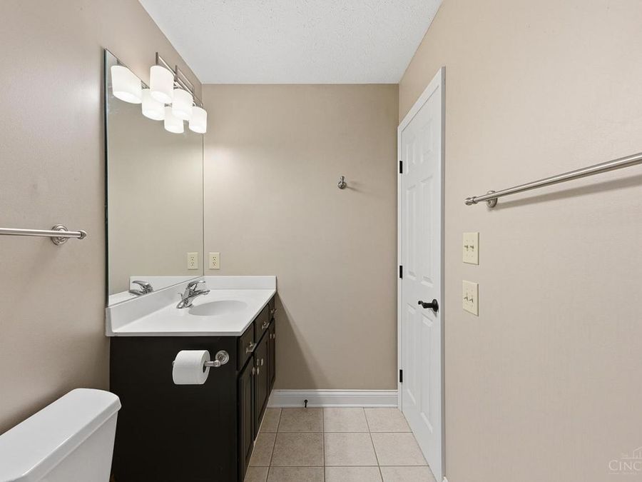 1174 Club View Drive, Centerville, OH 45458 Photo 46