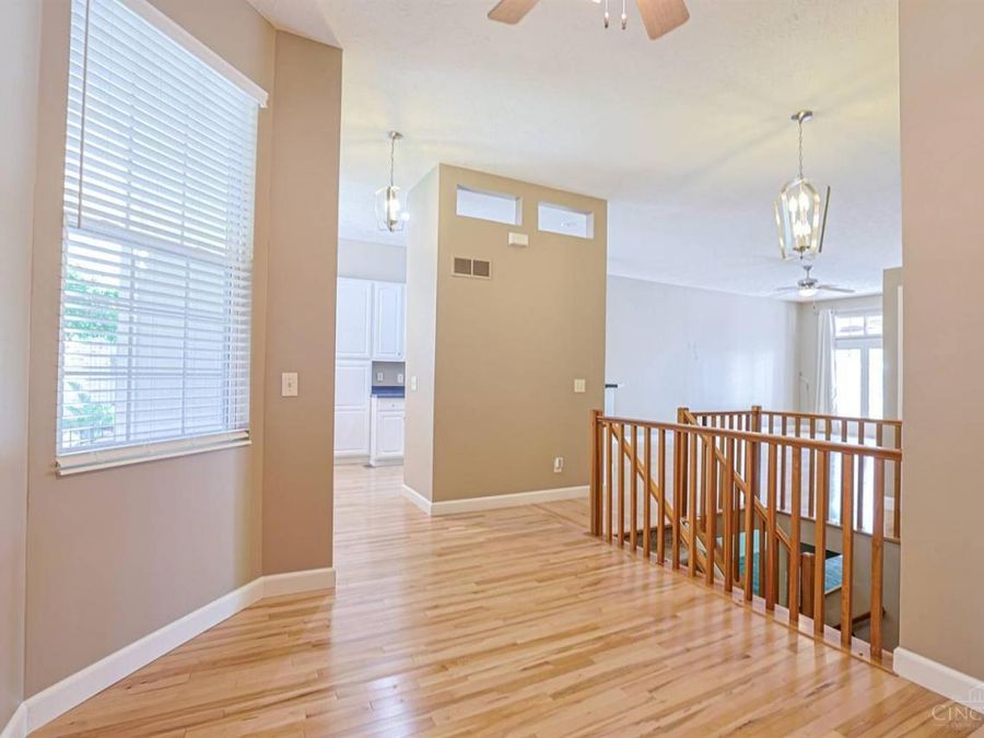 5957 Castlewood Crossing, Miami Township, OH 45150 Photo 13