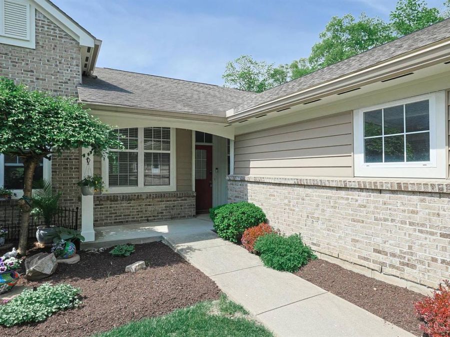 5957 Castlewood Crossing, Miami Township, OH 45150 Photo 5