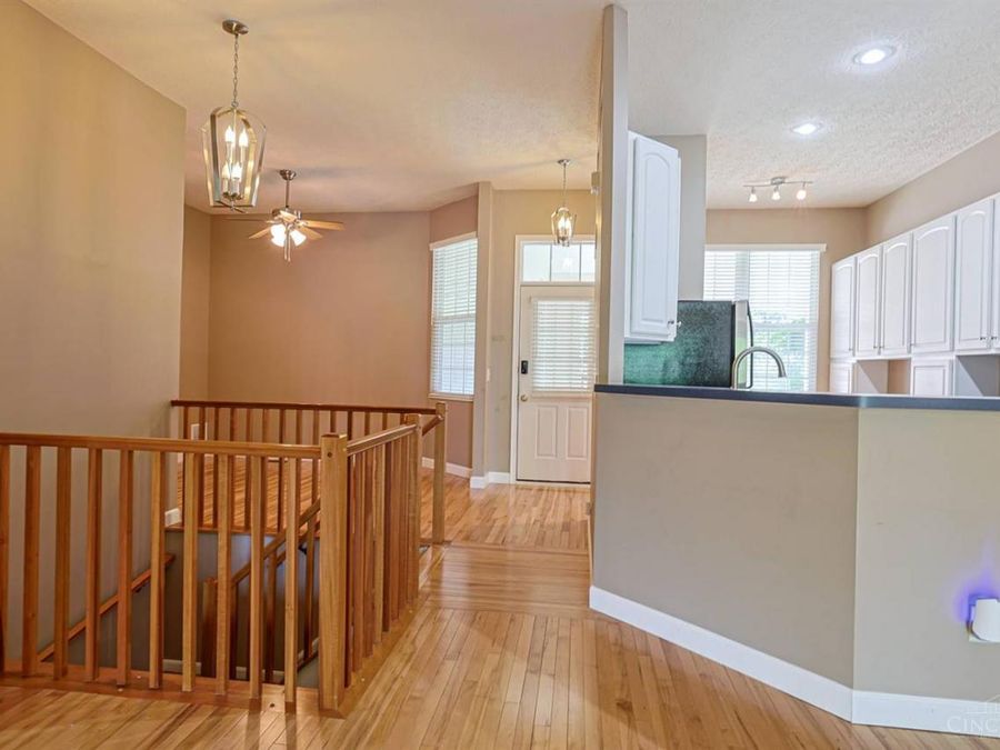 5957 Castlewood Crossing, Miami Township, OH 45150 Photo 7