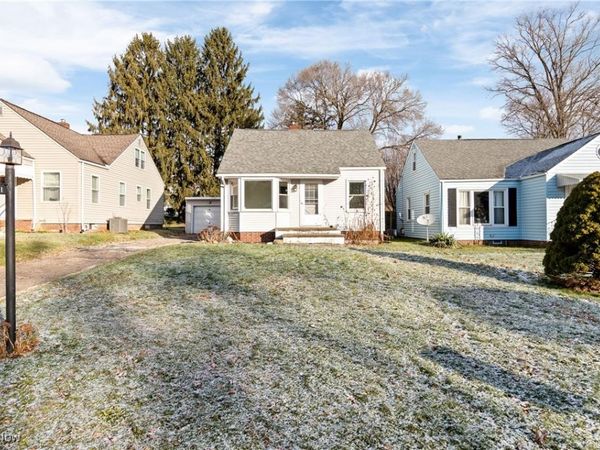 1331 Spangler Street NE, Canton, OH 44714