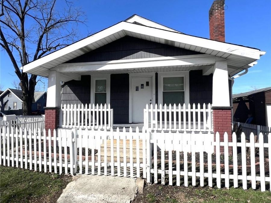 1825 Bernice Court NE, Canton, OH 44705 Photo 1