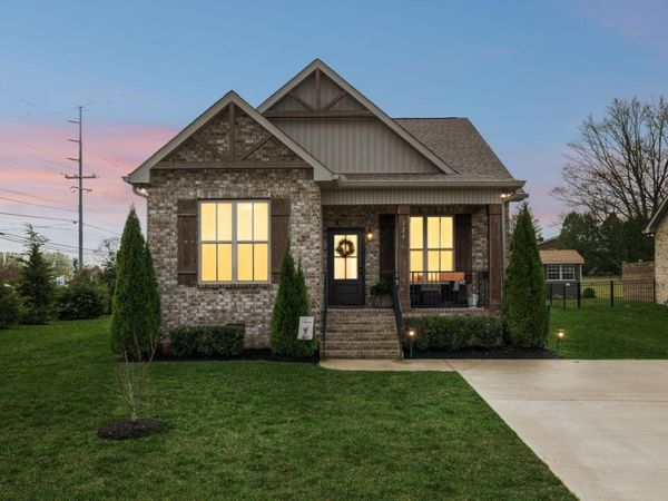 126 Julia Ann Ct , Springfield, TN 37172