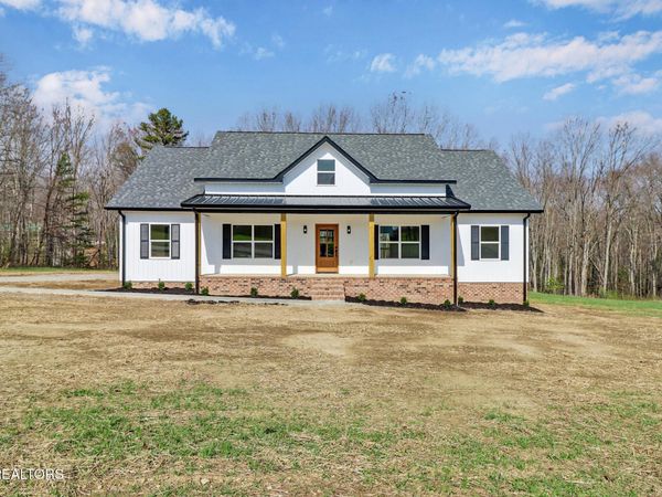 403 Peach Lane , Jamestown, TN 38556