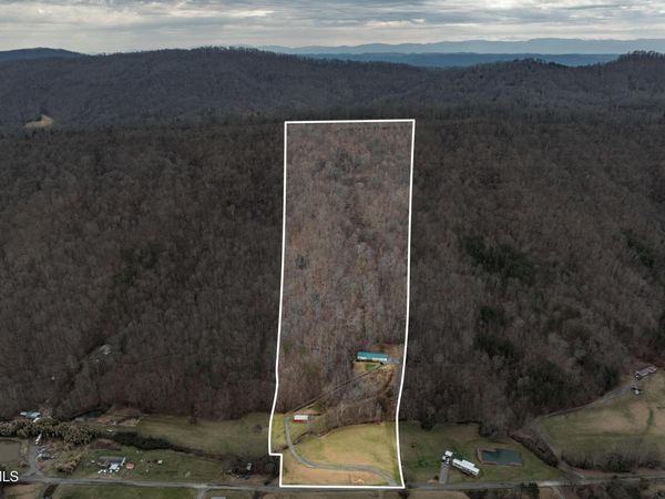555 Butcher Valley Road, Rogersville, TN 37857