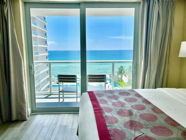 19201 Collins Avenue , Unit 646, North Miami Beach, FL 33160