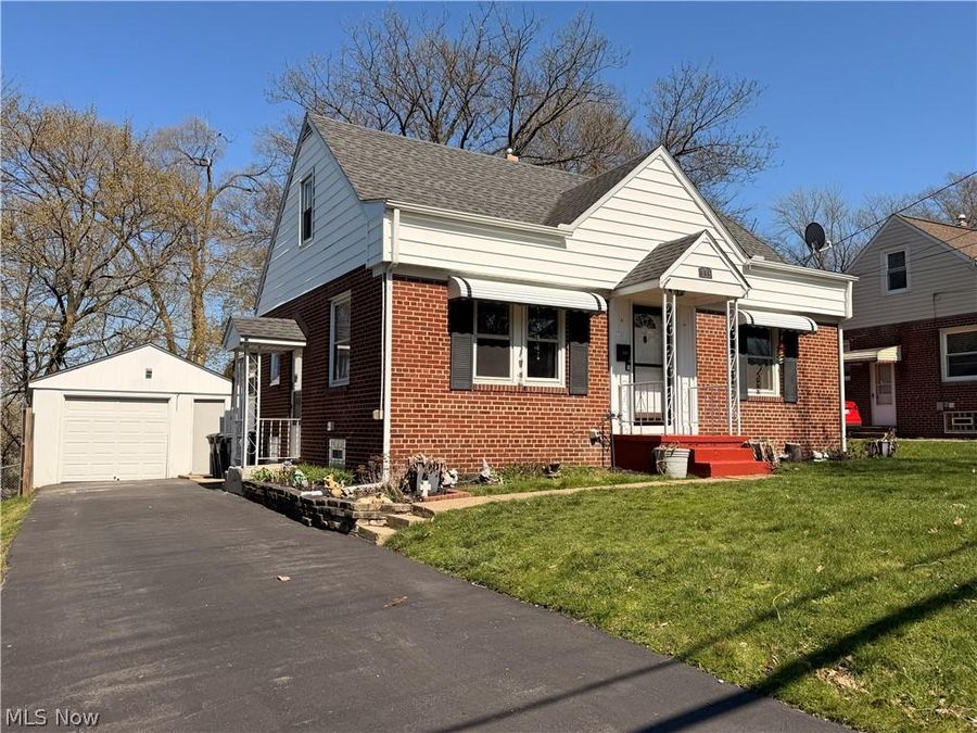 133 Woolf Avenue , Akron, OH 44312 Photo 1