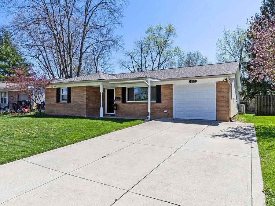 415 Denwood Drive S, Gahanna, OH 43230 Photo 1