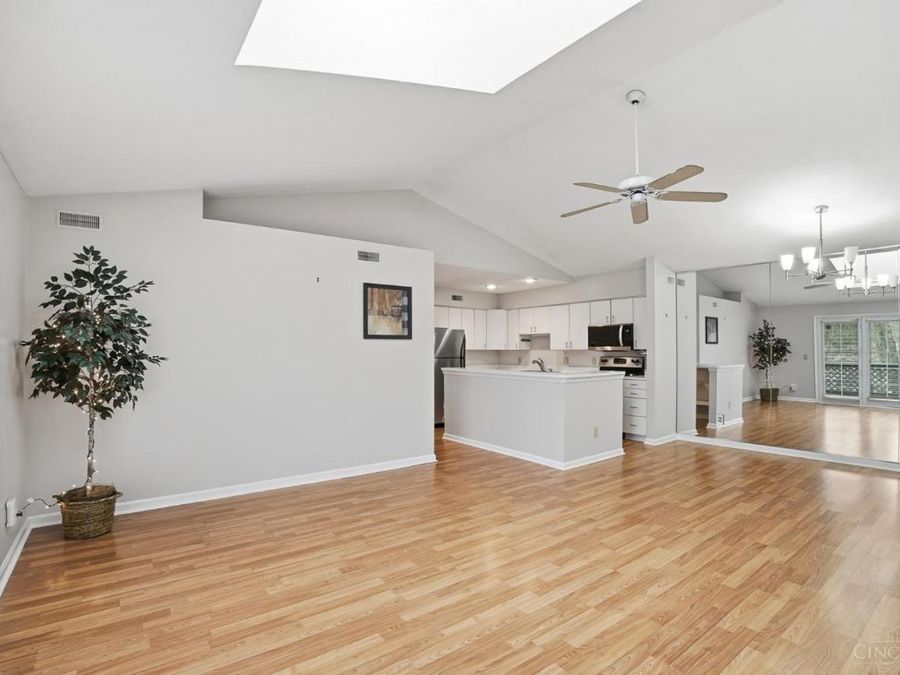 3029 Stratford Court, Unit 164, Loveland, OH 45140 Photo 5