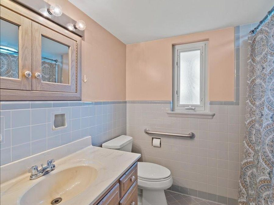 113 Siebenthaler Avenue, Reading, OH 45215 Photo 16
