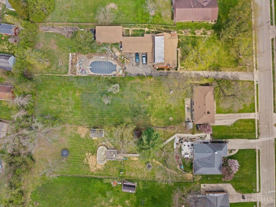 113 Siebenthaler Avenue, Reading, OH 45215 Photo 33