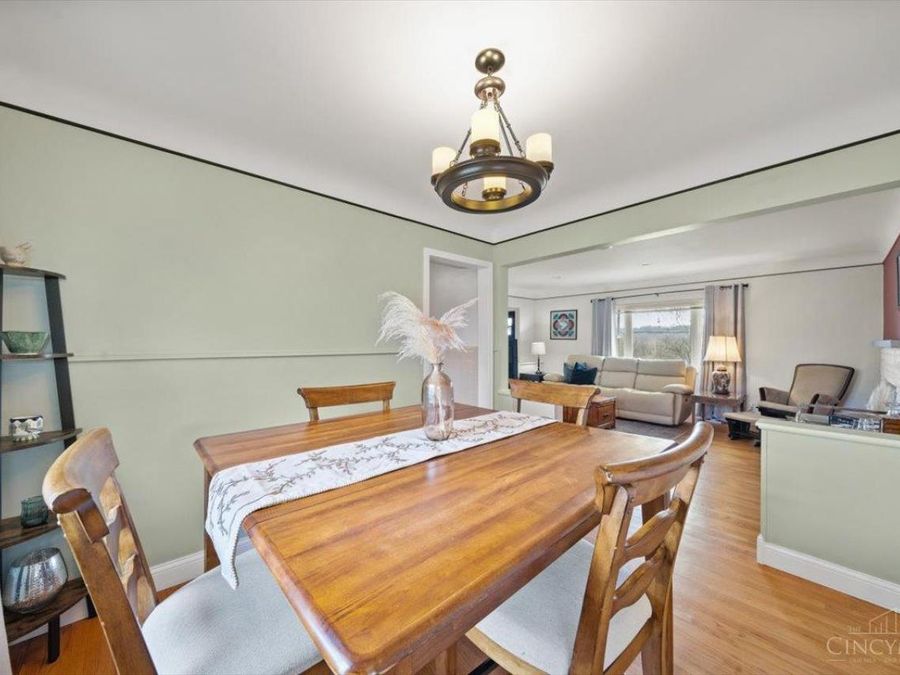 113 Siebenthaler Avenue, Reading, OH 45215 Photo 6