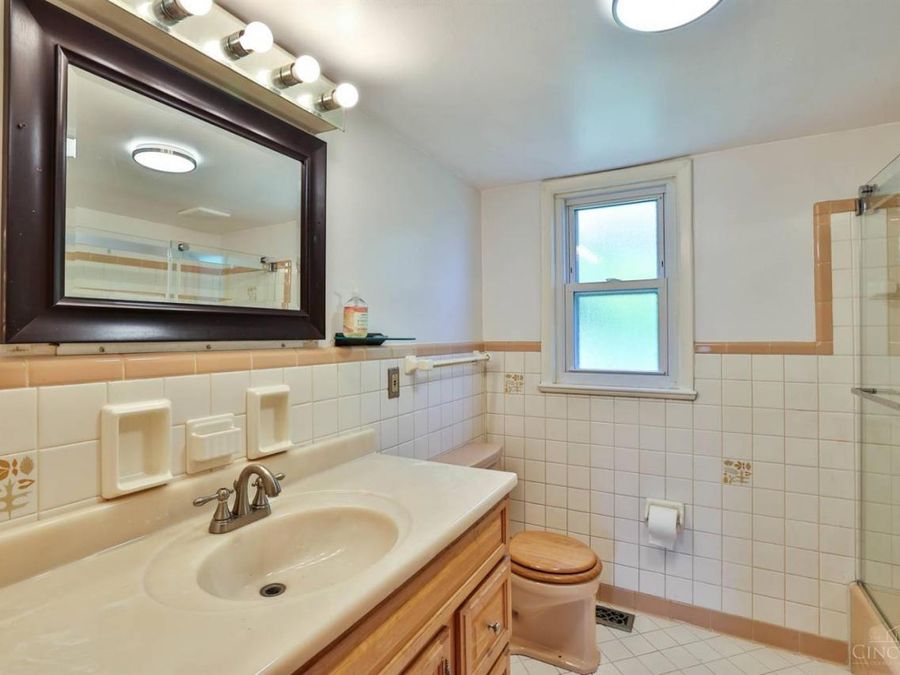 8747 Cheviot Road, Colerain Township, OH 45251 Photo 21