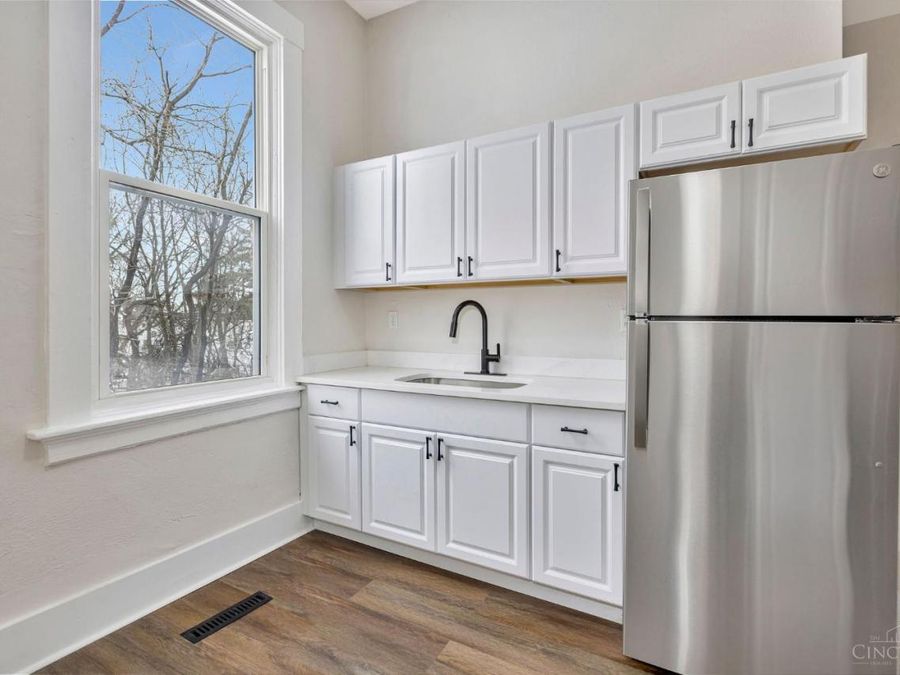3343 Fairfield Avenue, Cincinnati, OH 45207 Photo 13