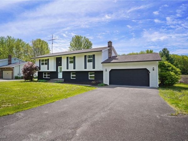 3740 Wilson Sharpsville Road , Cortland, OH 44410