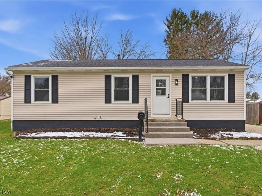 176 Grace Avenue , Barberton, OH 44203 Photo 1