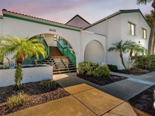 4655 CASABLANCA CIRCLE , Unit A25, SEBRING, FL 33870