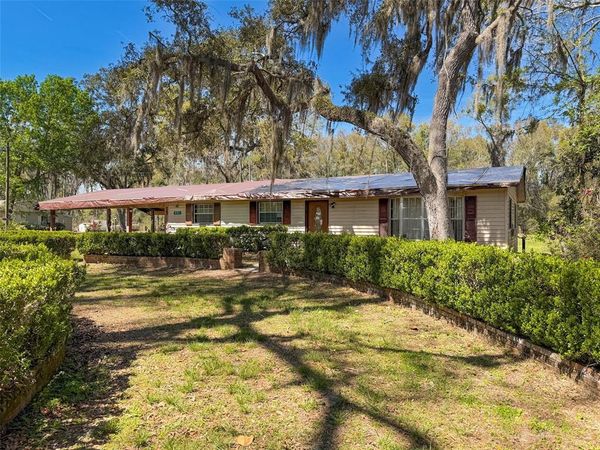 8751 NW 173RD STREET , FANNING SPRINGS, FL 32693