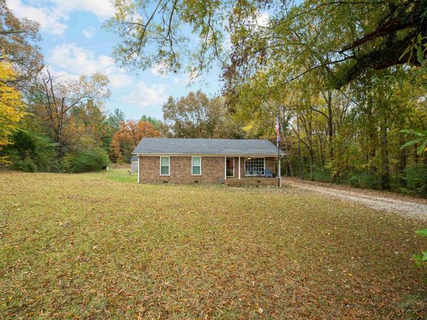 15680 HWY 57 , Moscow, TN 38057