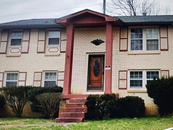 106 Dennis Rd , Hendersonville, TN 37075