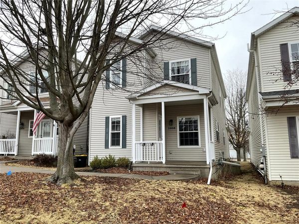 2808 Irving Avenue , Iowa City, IA 52246