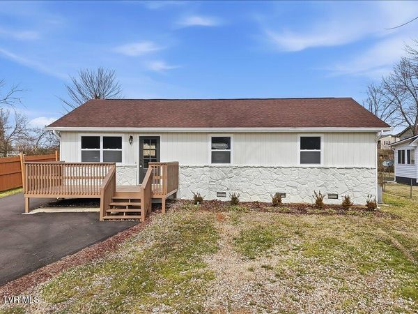 1205 Ledford Avenue, Morristown, TN 37813