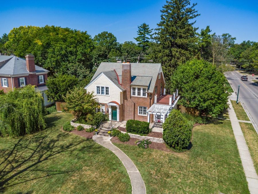 2424 Sherwood Road , Bexley, OH 43209 Photo 1