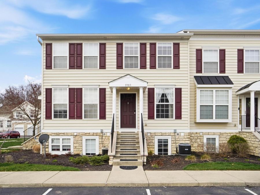 5983 Silver Charms Way , Unit B, New Albany, OH 43054 Photo 1