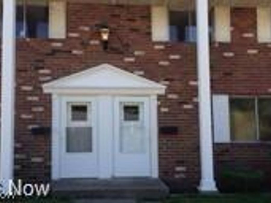 653 S Shore Court , Vermilion, OH 44089 Photo 1