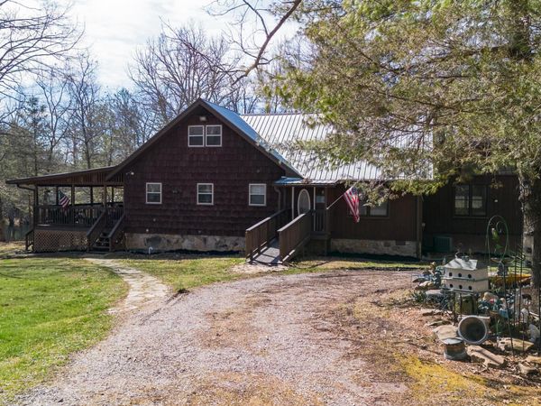 143 Farmers Creek Lane, Crossville 38572