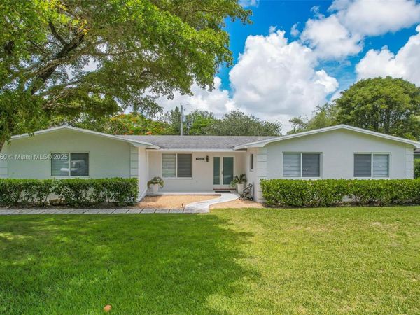17460 SW 85th Ave , Palmetto Bay, FL 33157