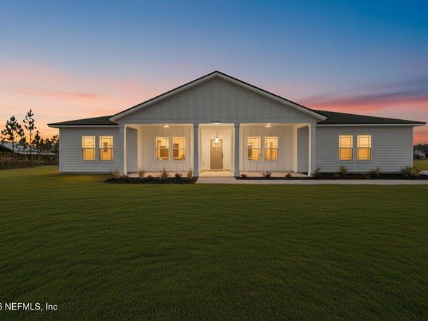 10993 N RUNWAY Circle, Glen St. Mary, FL 32040
