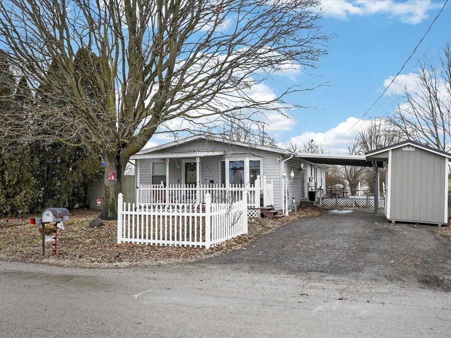 251 E 1st Street , London, OH 43140 Photo 1
