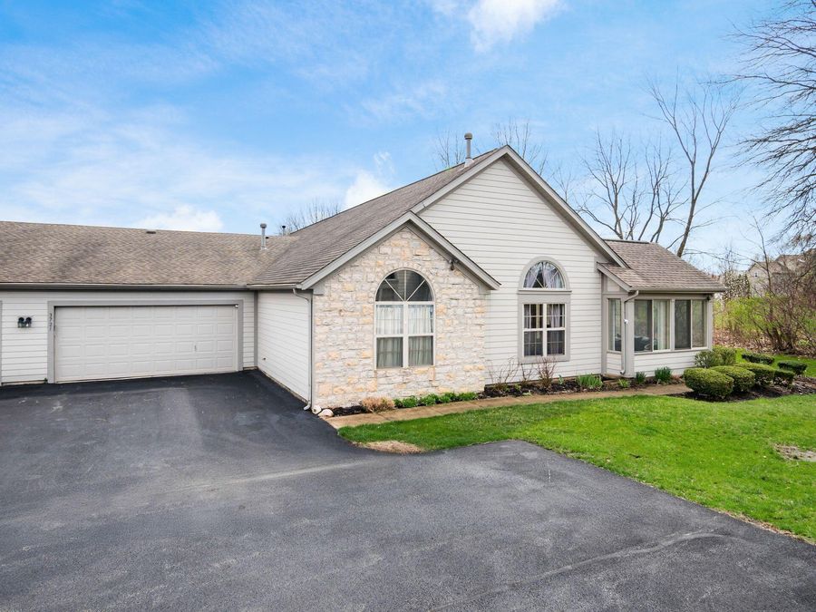 3721 Orchard Way , Powell, OH 43065 Photo 1