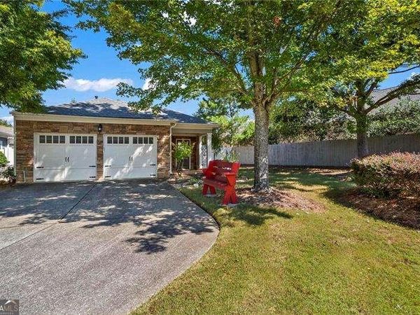 4022 Cottage Oaks Drive, Acworth, GA 30101